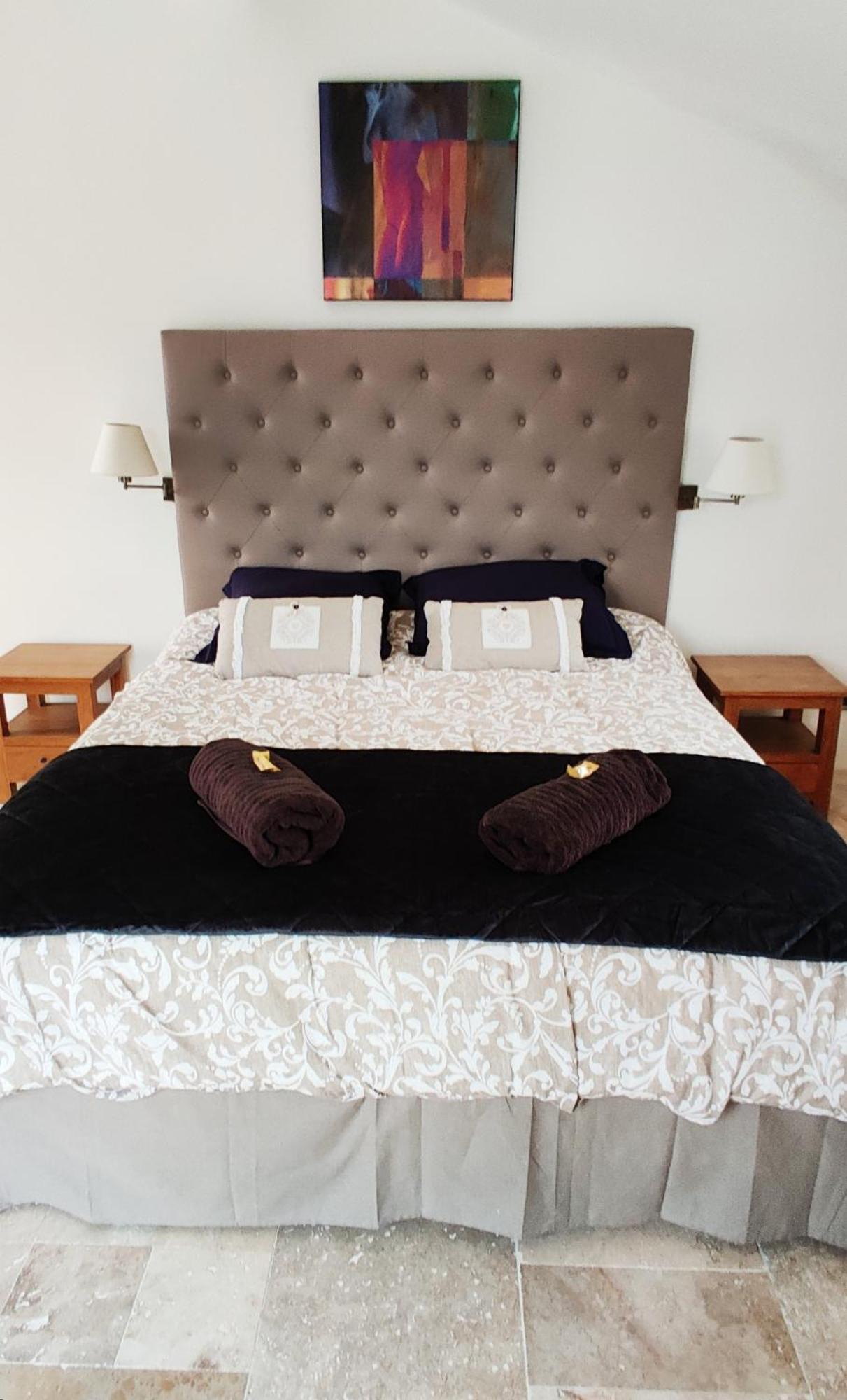 Chambre Cosy Avec Terrasse Sur La Colline Boisee, Parking Prive, Jardin, Calme, Climatisation, 10 Mn Pont Du Gard Num7 โรชฟอร์ต-ดู-การ์ ภายนอก รูปภาพ